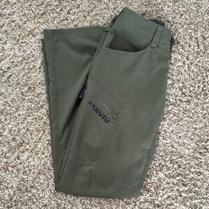 KUIU Women’s Tiburon Green Hunting Pants